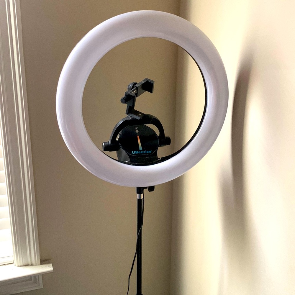 Ubeesize Studio Ring Light